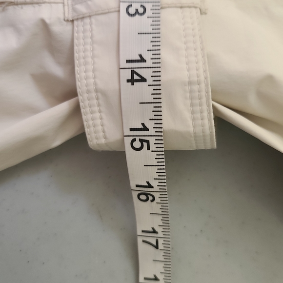 The North Face Cream HyVent Waterproof Trench Coat - Picture 14 of 16